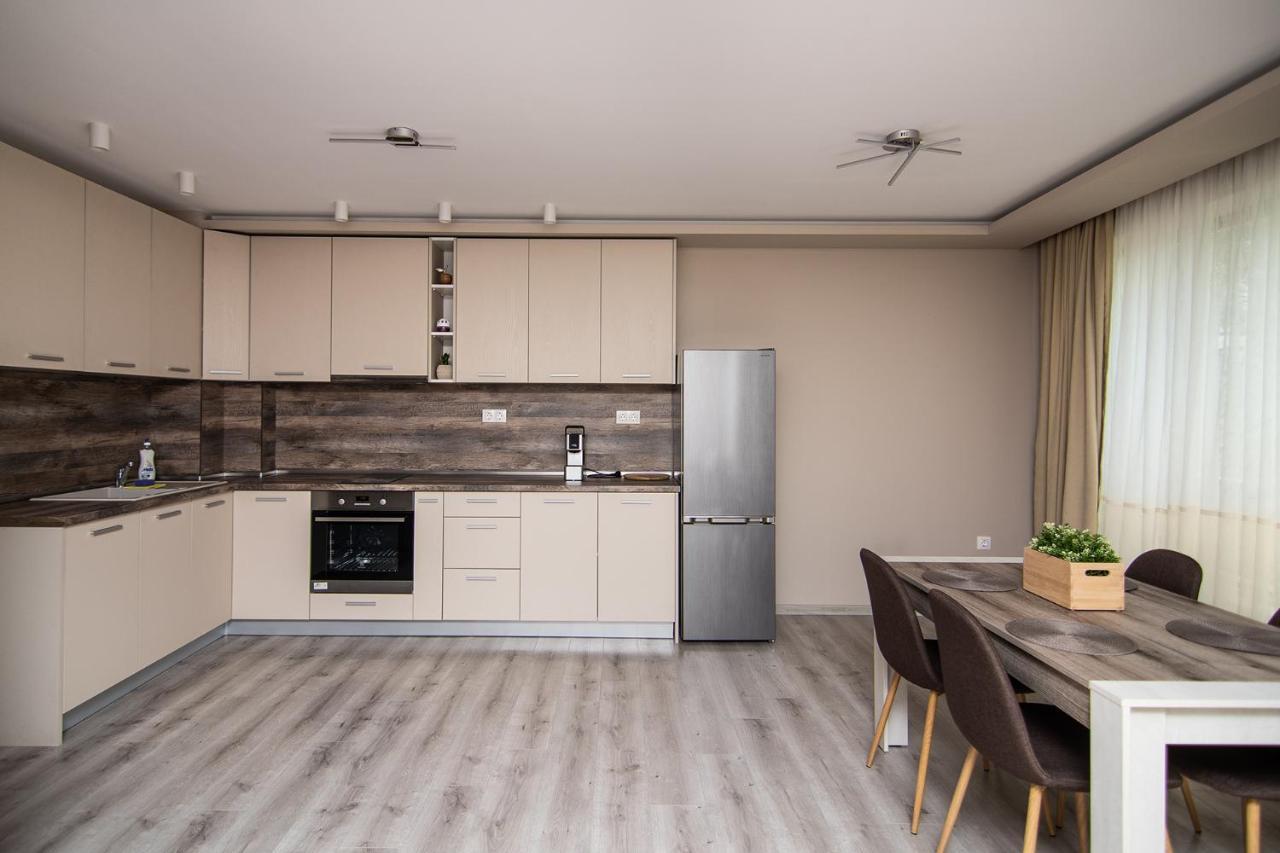 Cozy Flats Nearby Center Free Park Area Διαμέρισμα Βάρνα Εξωτερικό φωτογραφία